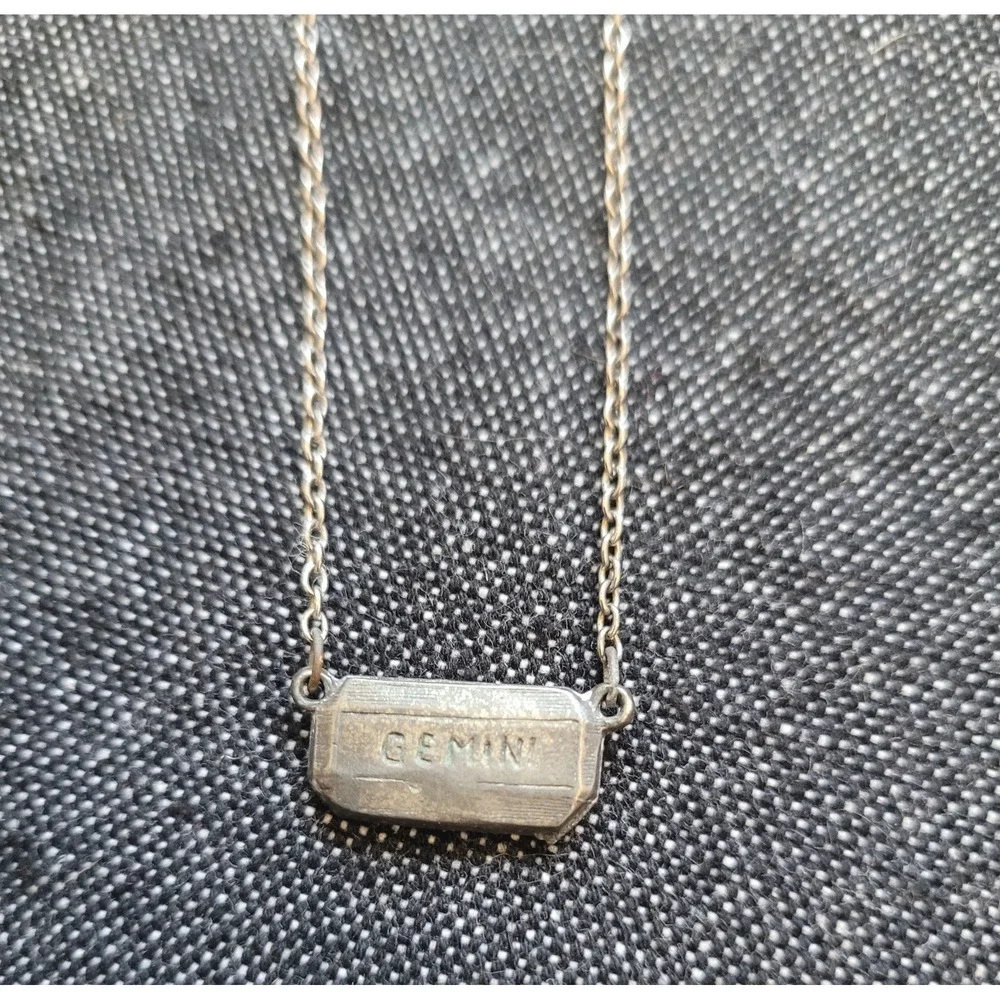 Vintage 70s Gemini‎ Necklace Twins Silver Tone Small Boho Hippie